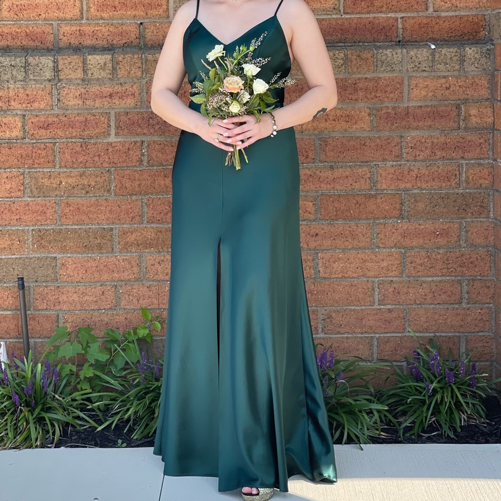Jenny Yoo Dina Emerald V Neck Satin Crepe Dress - Picture 2 of 5